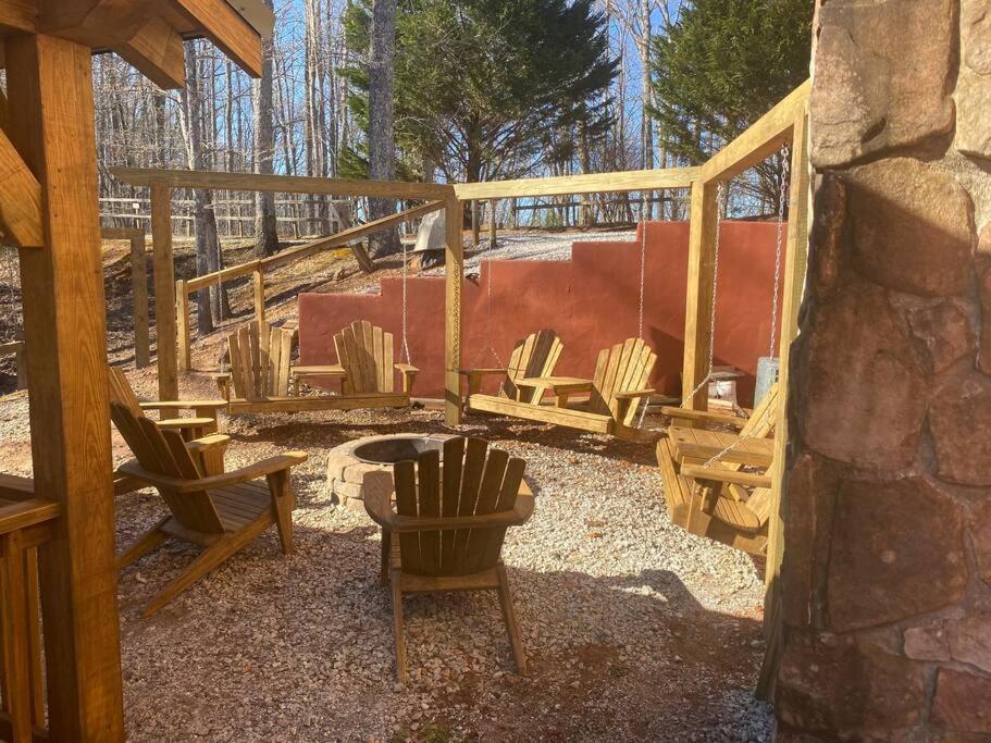 Red Rooster Family Cabin W/Hot Tub+Fire Pit+View Franklin Dış mekan fotoğraf