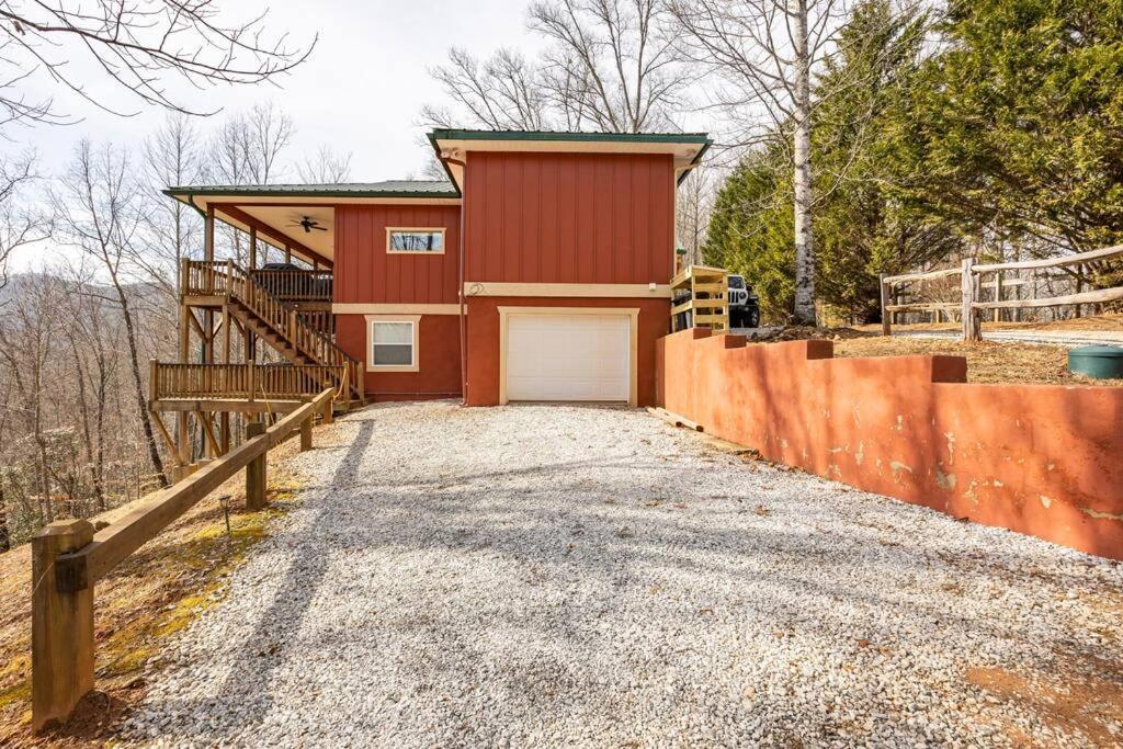Red Rooster Family Cabin W/Hot Tub+Fire Pit+View Franklin Dış mekan fotoğraf